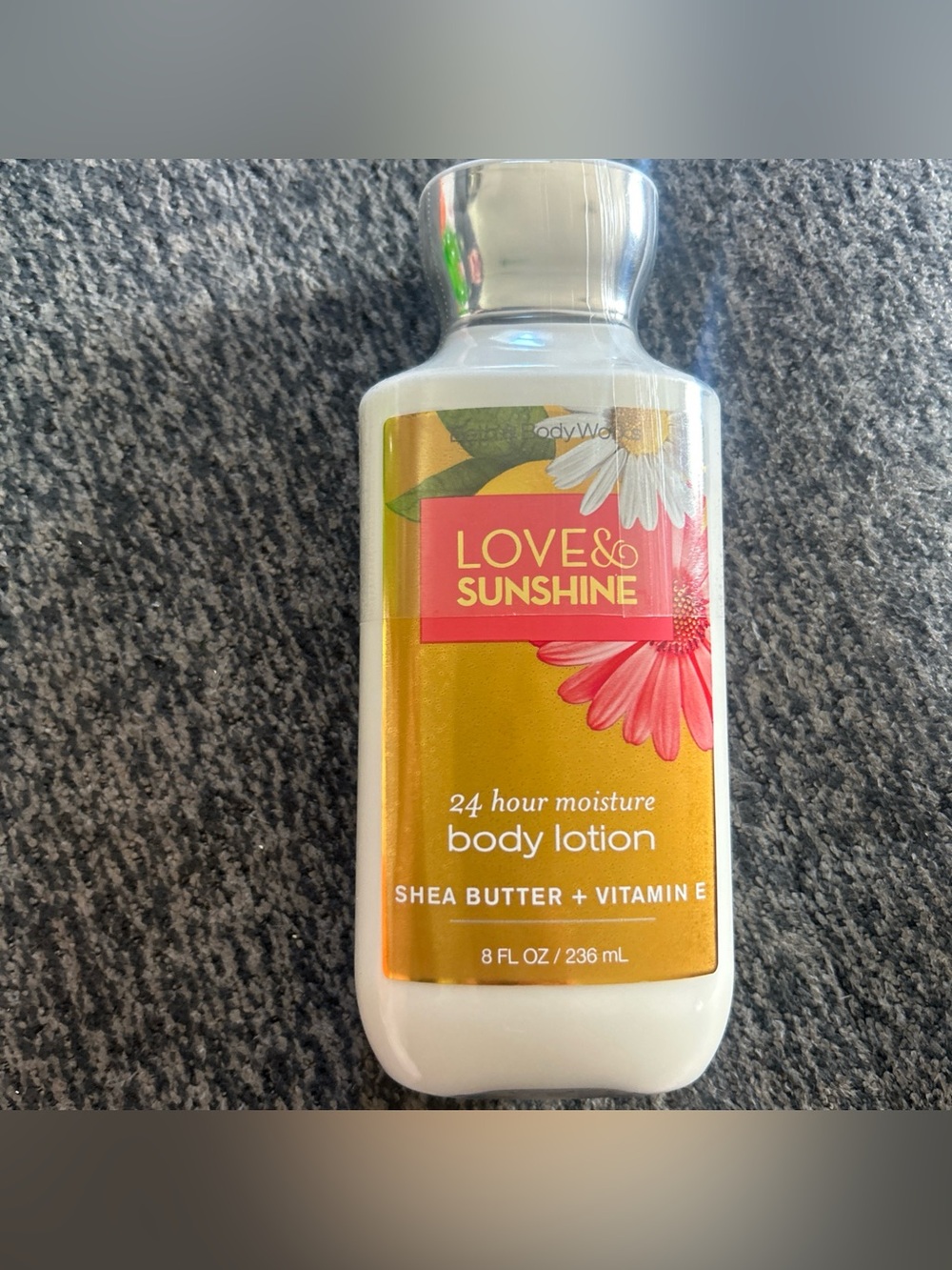Bath and Body Works ~ Love & SunShine Shea & Vitamin e Lotion 8oz RETIRED sealed